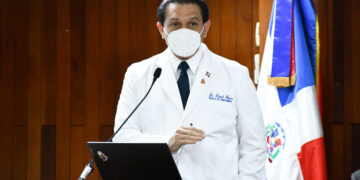 Ministro de Salud exhorta al CMD a suspender paro laboral contra ARS y vuelvan la mesa de negociación