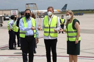 República Dominicana dona 101,000 vacunas anticovid a Honduras