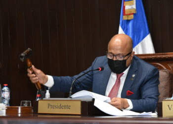 Diputados ratifican convenios internacionales y completan comisiones bicamerales