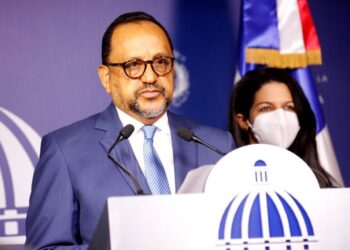 Poder Ejecutivo anuncia próximo lunes levantará estado de emergencia y toque de queda