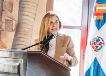 ADN e IICA firman acuerdo cooperación para modernizar los mercados del DN