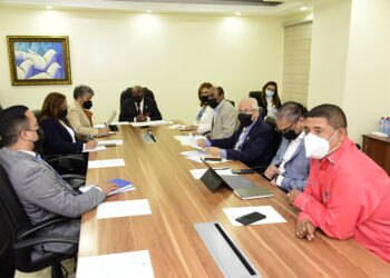 Comisión de Derechos Humanos de la CD se reúne con representante del MP y PJ en busca de solución  en cárceles del país