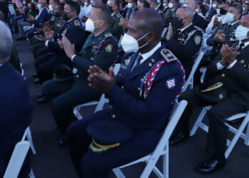 Abinader dice sentir orgullo del personal militar por su labor en defensa del país