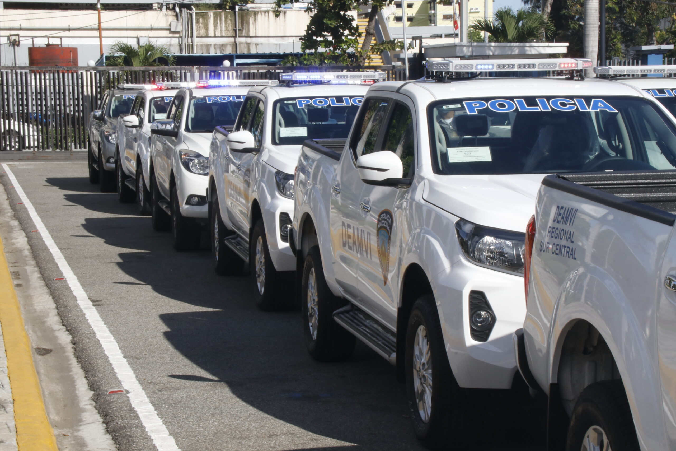 MIP entrega 25 vehículos  para fortalecer lucha contra violencia de género e intrafamiliar   