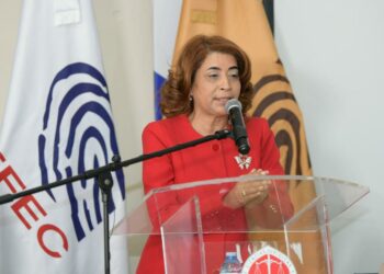 Miembro pleno defiende responsabilidad JCE en el registro civil