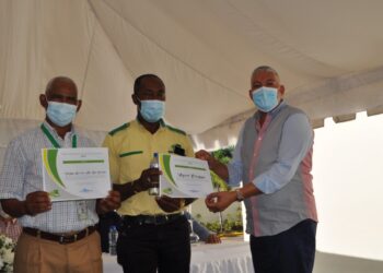 OMSA reconoce varios conductores con motivo del   Día Nacional del Chofer