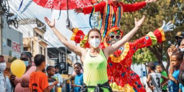 Villa Juana disfruta hoy de aceras renovadas que brindan alegría, deportes y salud