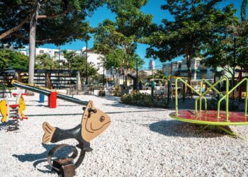 ADN inaugura el remozamiento del parque número 50 en el sector Los Maestros