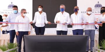 Presidente Abinader inaugura e inicia obras en Higüey por más de RD$1,100 millones