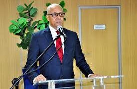 ADOCCO pide se investigue  al  senador Alexis Victoria Yeb