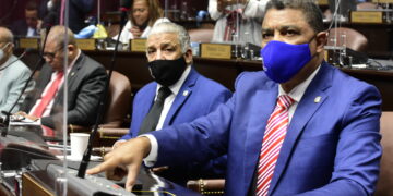 Diputados aprueban contrato de Fideicomiso para desarrollo del transporte de RD