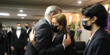 Presidente Luis Abinader expresa condolencias a familiares de Reinaldo Pared Pérez