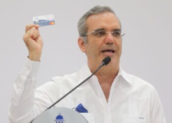 Presidente Abinader anuncia Entrega  Bono Navideño a  partir del 4 de diciembre