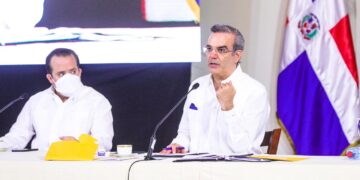 Presidente Abinader recibe a 114  juntas de vecinos de El Seibo y dispone numerosas soluciones