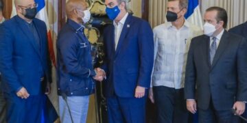 Presidente  y alcalde  de Nueva York expresan interés de colaboración en seguridad, comercio y cultura