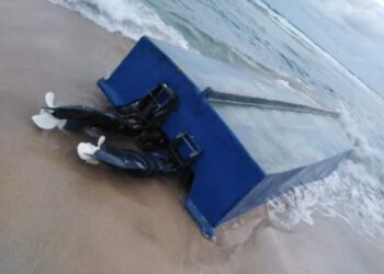 Ocho personas fallecieron en el naufragio de una embarcación