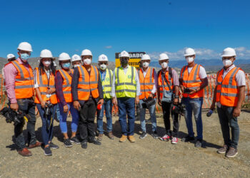 INDRHI recorre Proyecto Múltiple Presa Montegrande junto a periodistas