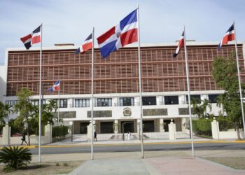 Senado declara de urgencia Presupuesto por RD$1 billón 155,365 MM y convierte en Ley