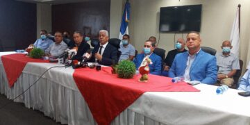 FENATRADO anuncia aumento  tarifa de transporte de carga