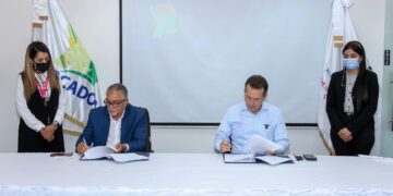 Mercadom e Industria y Comercio acuerdan fortalecer las capacidades exportadoras de los productores agrícolas