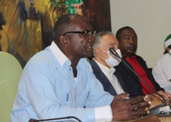 Alcaldía de los Alcarrizos programa «Pinta tu barrio” impactando 300 viviendas