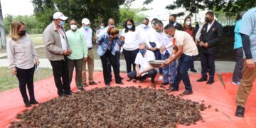 Gobierno renueva por 10 años plan de manejo de cuenca del río Yaque del Sur