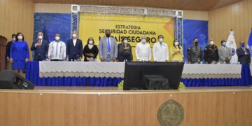 Ministro de Interior deja en funcionamiento Estrategia Integral de Seguridad Ciudadana en Santiago