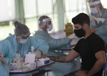 En RD más de 61 menores de 20 años se han contagiado de SARS-COV-2