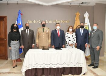 JCE y Ministerio de Defensa acuerdan salvaguardar identidad de los miembros FF. AA