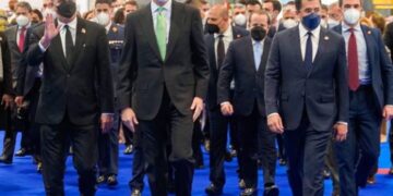 Los Reyes de España inauguran junto con el presidente de la República Dominicana la 42 edición de FITUR