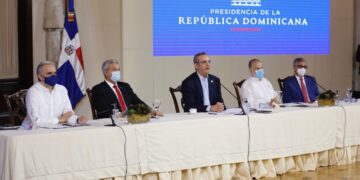 Gobierno cierra el 2021 sin nuevas cuentas por pagar por primera vez en 16 años; disminuye deuda consolidada de 69.5 a 63%