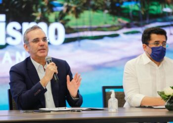 Presidente Abinader destina RD$1,500 millones para abastecimiento de medicamentos contra influenza, gripe y Ómicron