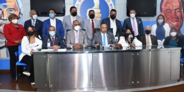 Diputados PRM favorecen reinicio a clases presenciales