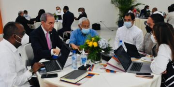 Mescyt y ADRU se reúnen para consensuar el ante proyecto del Marco Nacional de Cualificaciones en la Educación Superior