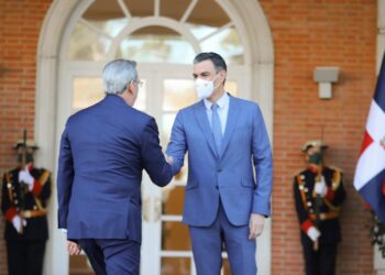 Presidentes de RD y España se reúnen esta mañana en la Moncloa