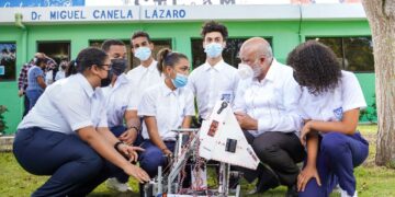 Ministro de Educación afirma transformar la educación es un propósito de nación