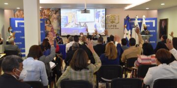 MESCYT y universidades acuerdan modalidad semipresencial para regreso a clases