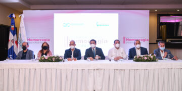 Ministro de Salud llama a la atención sobre la cantidad de mujeres jóvenes y adolescentes con problemas asociados la anemia e hipertensión