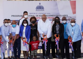 Ministro de Educación inicia construcción de estancia infantil en Villa Francisca