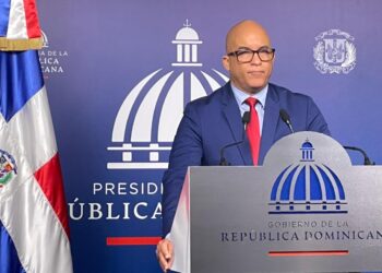 Presidente Luis Abinader recupera bienes públicos