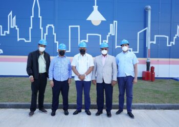 Directores OMSA y el INTRANT buscan experiencia para implementación del corredor de autobuses eléctricos