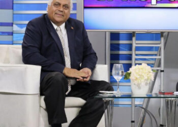 Jurista Castillo Pantaleón consideró como confusas acciones del Gobierno en materia migratoria