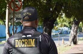 Policía apresa dos hombres acusados violar niña de 8 años en Sabana Perdida