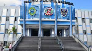 Policía activa localización de motoconchista fue captado en vídeo agrediendo a un nacional ruso en negocio de Cabarete, Puerto Plata