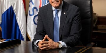 MESCYT llama a universidades a la presencialidad