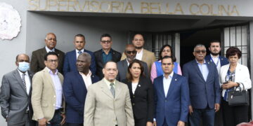 Comisión de diputados visita cárcel improvisada en Santo Domingo Oeste