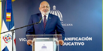 Ministro Roberto Fulcar aboga por la integración y apoyo al Plan Estratégico de Educación