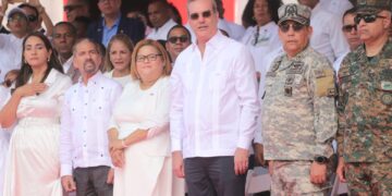 Presidente encabeza actos conmemorativos del 178 aniversario de la Batalla del 19 de marzo