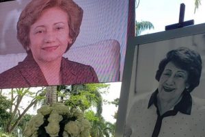 Sepultan restos de la exprimera dama Rosa Gómez de Mejía