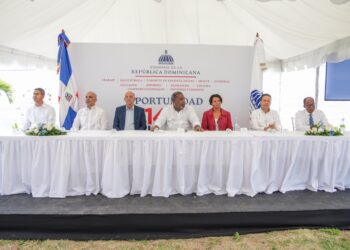 Tony Peña anuncia aplicación de programas sociales en Monte Plata